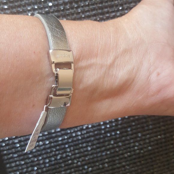 Lia Sophia Silver Crystal Bling Bracelet - Picture 5 of 8